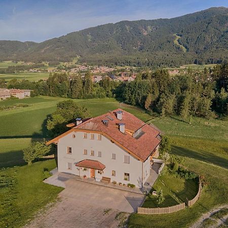 Vila Moarberg Brunico Exteriér fotografie